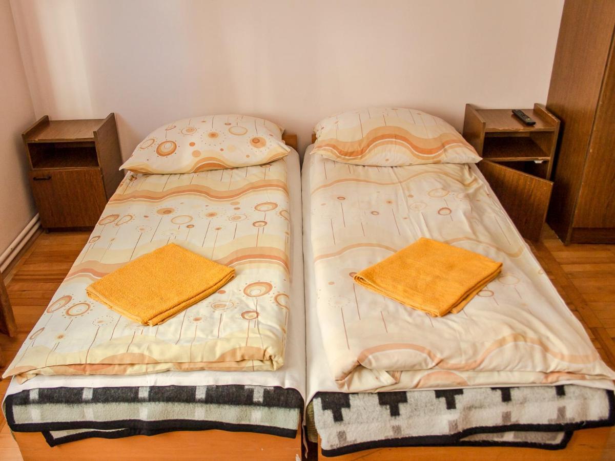 Zajazd Zacisze Rymanów-Zdrój Exteriör bild