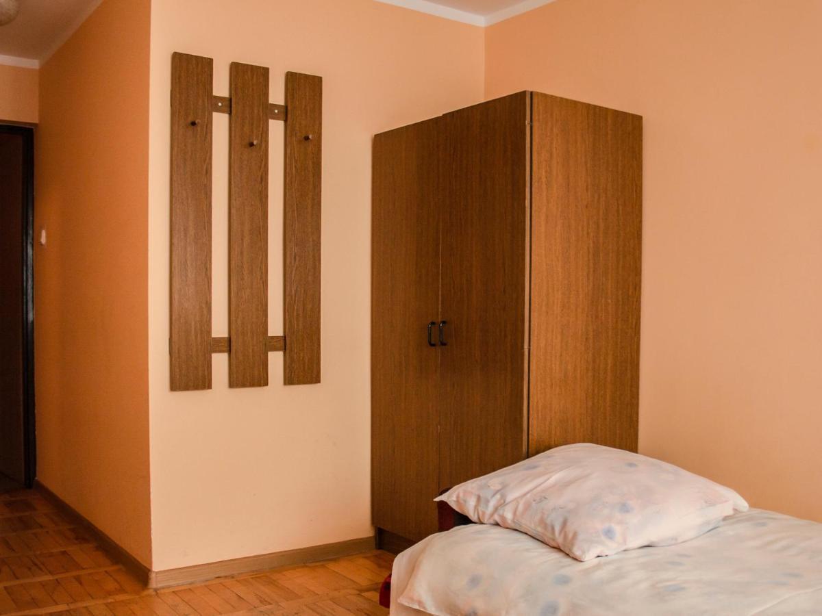 Zajazd Zacisze Rymanów-Zdrój Exteriör bild