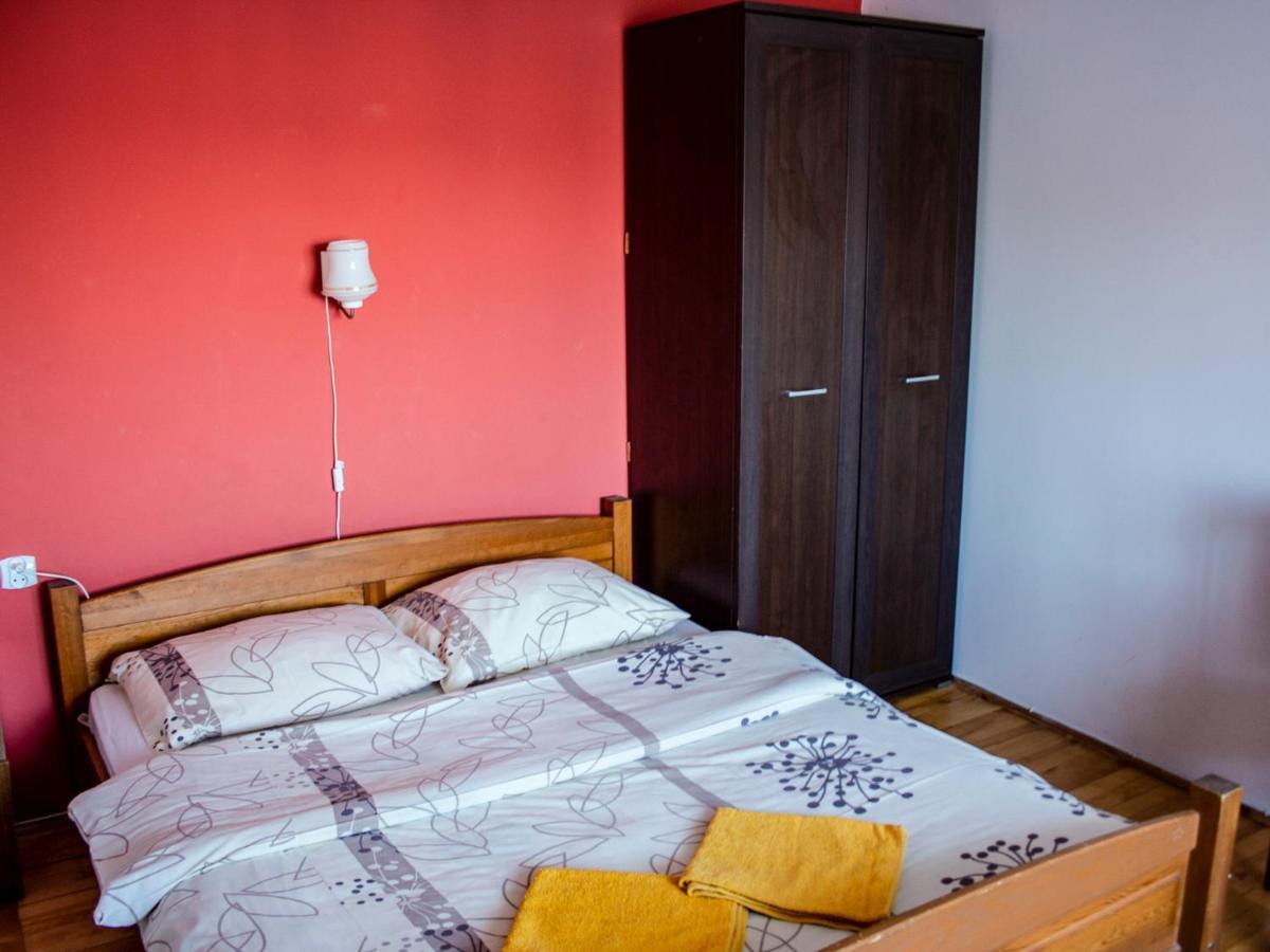 Zajazd Zacisze Rymanów-Zdrój Exteriör bild