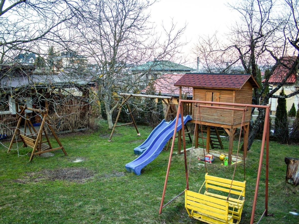 Zajazd Zacisze Rymanów-Zdrój Exteriör bild